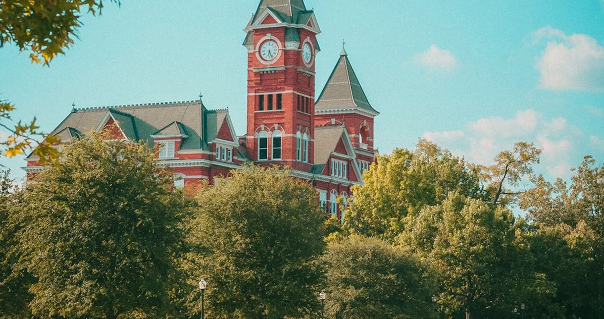Alabama archives can hire History BAs without an MA