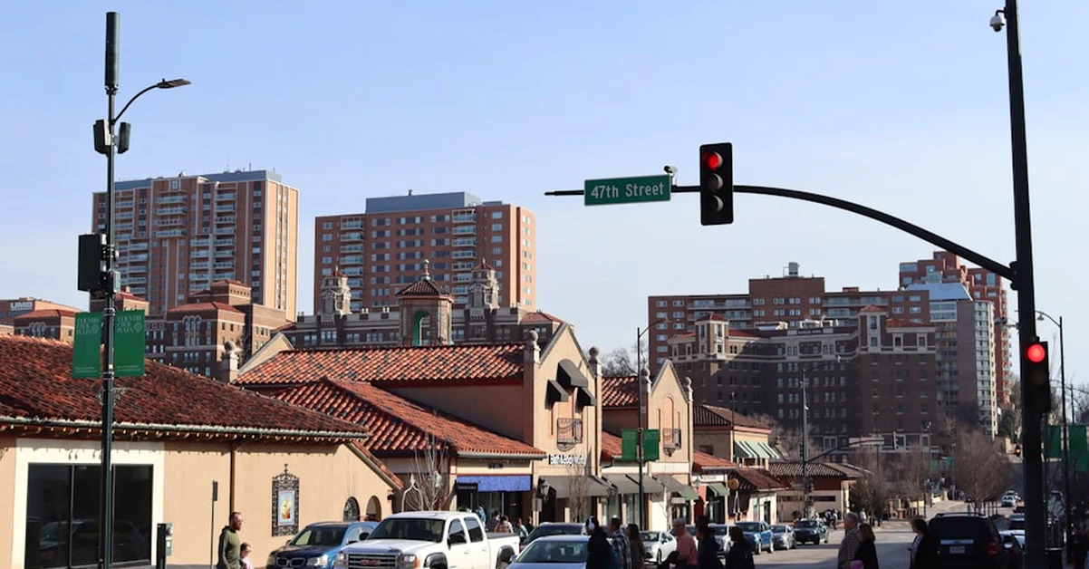 Missouri housing, transit roles can favor GIS over a BA