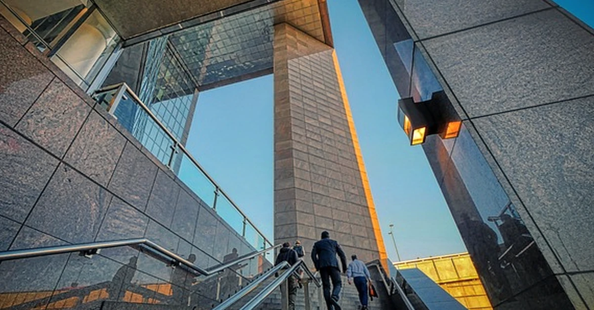 Six-Figure Careers: Growth vs. Career Security